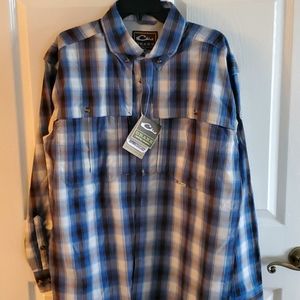 Mens Drake waterfowl button down, Size M